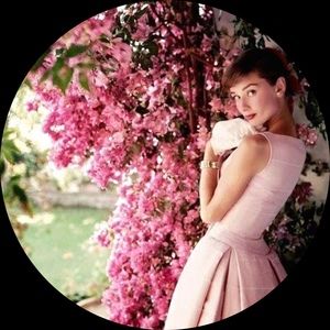 Meet your Posher, Christie